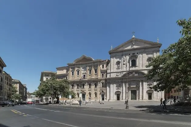 Via dei Cartari