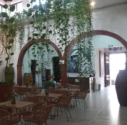 Hotel Via Real - Yerinde Yemek
