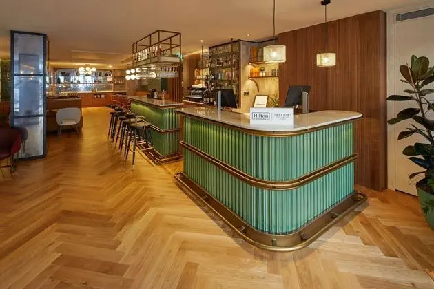 Via Sants Hotel Barcelona, Tapestry Collection by Hilton - Lobi