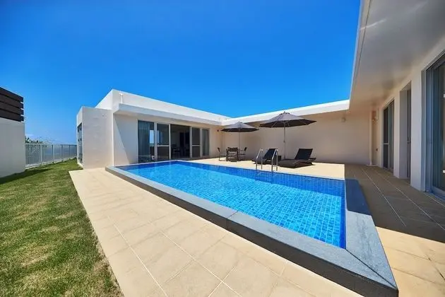 VIAUL Sky Villas UNTEN - Havuz