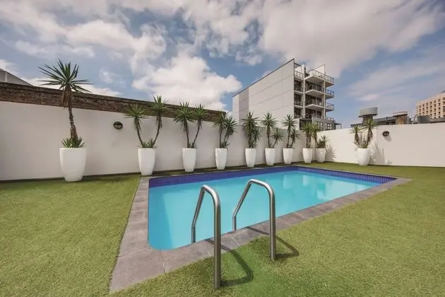 Vibe Hotel Sydney - Havuz