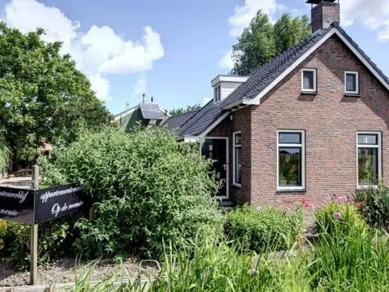 Vibrant Apartment in Baflo by Op de Roemte