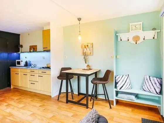 Vibrant Apartment in Baflo by Op de Roemte - Yerinde Yemek