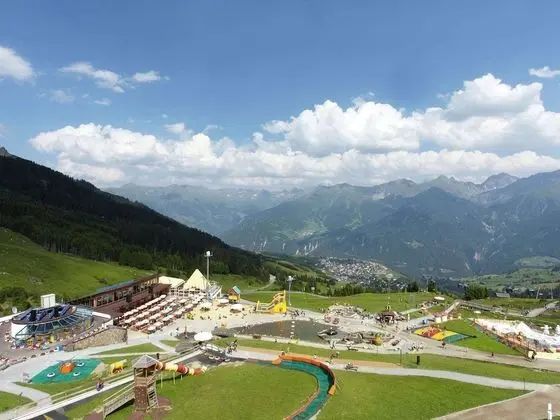 Vibrant Apartment near Ski Area in Fiss