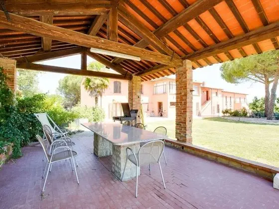 Vibrant Holiday Home in Castiglione del Lago