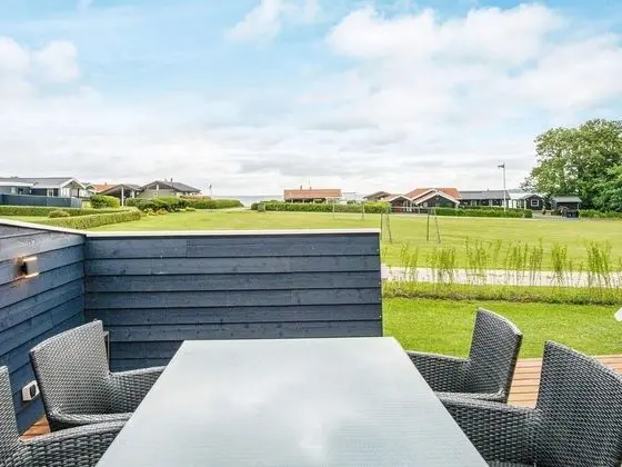 Vibrant Holiday Home in Juelsminde near Sea