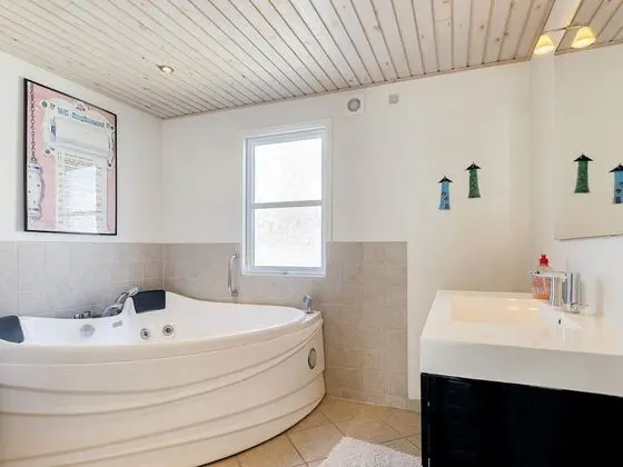 Vibrant Holiday Home in Jutland With Whirlpool