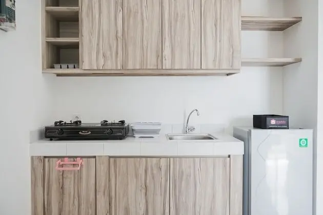 Vibrant And Nice Studio At Casa De Parco Apartment - Mutfak