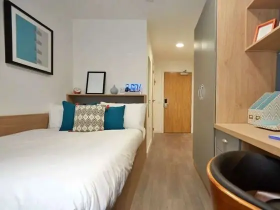 Vibrant Rooms in ABERDEEN - SK