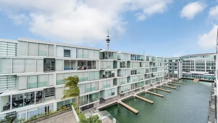 Vibrant Viaduct Harbour