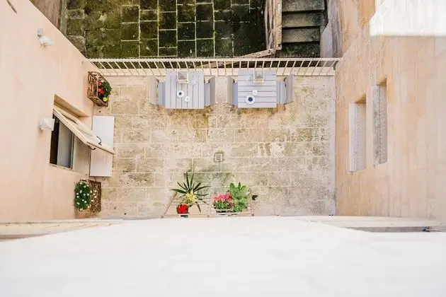 VicodellaCavallerizza - Boutique Suites & Rooms