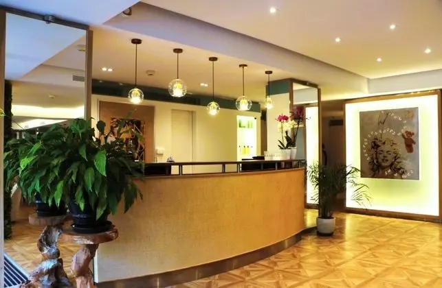 Hotel Victoria - Lobi