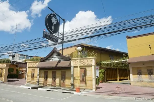 Victoria Court Las Pinas - Dış Mekan