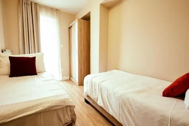 Victoria Garden Apartments