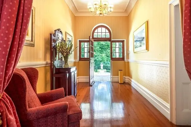 Victoria House - Lobi