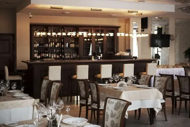 Victoria na Zamkovoy Hotel - Yerinde Yemek