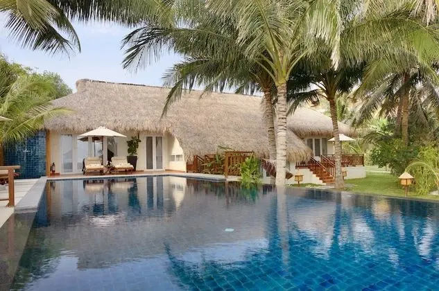 Victoria Phan Thiet Beach Resort & Spa - Havuz