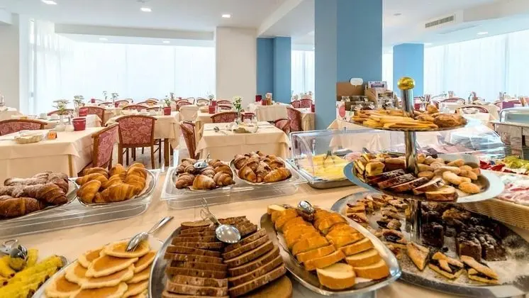 HOTEL VICTORIA - Yerinde Yemek