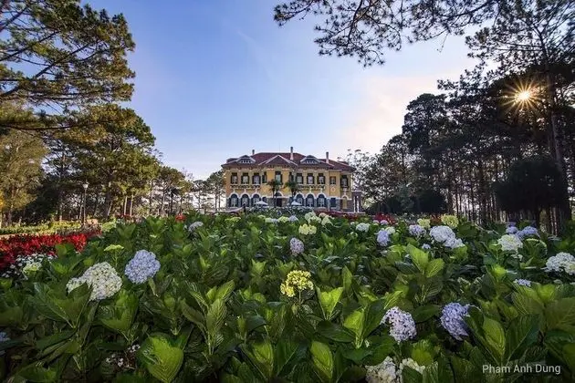Victorian Hotel