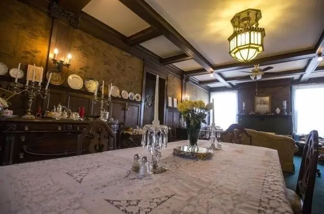 Victorian Inn B&B - Yerinde Yemek
