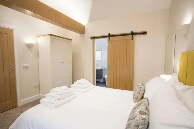 Victorian Stable Conversion in the Grade Ii'listed Netherby Hall - Oda
