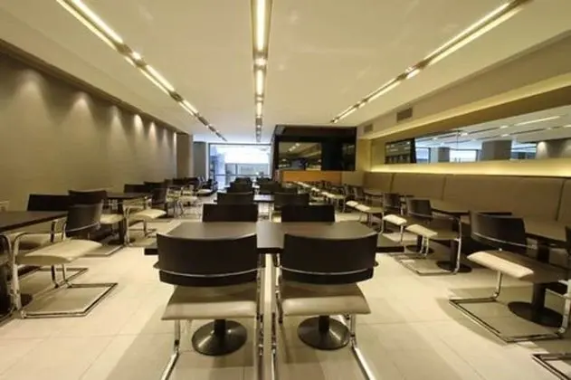 Victory Hotel - Öne Çıkan Resim