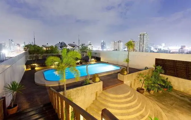 The Victory Executive Residences