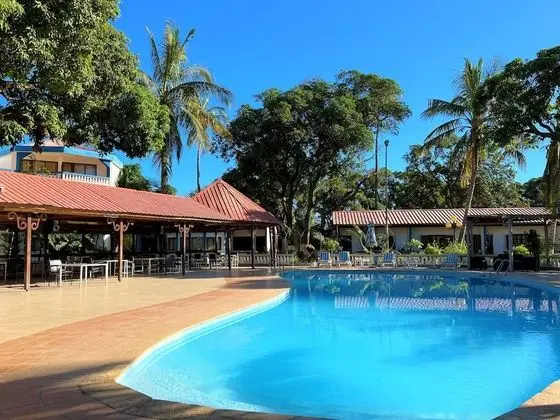 Victory Hôtel & Restaurant