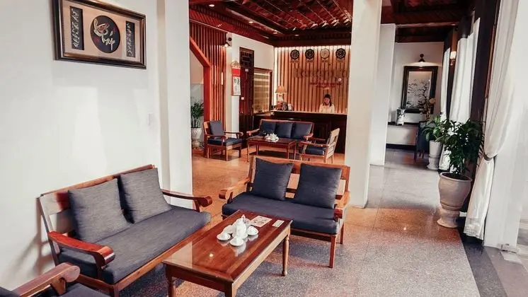 Victory Hotel Hue - Yerinde Yemek