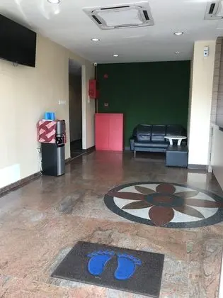 Victory Hotel - Lobi