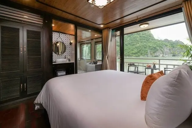 Victory Star Cruise - Öne Çıkan Resim