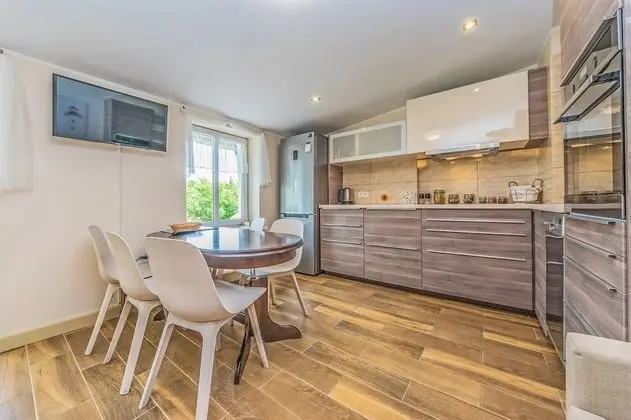 Victus Apartamenty - Meru - Mutfak
