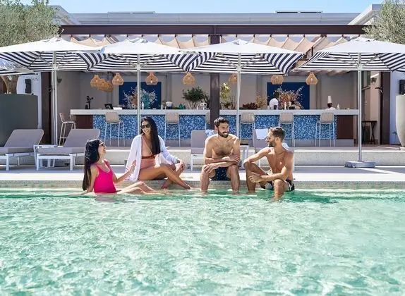Vida Beach Resort Umm Al Quwain - Havuz