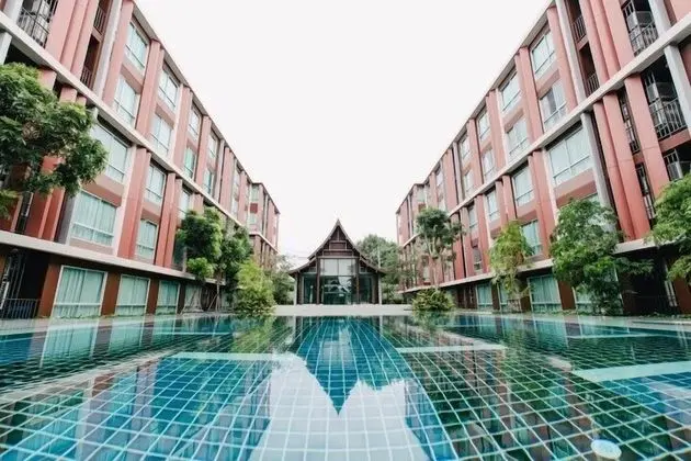 Vienghomnuan Suite Chiang Mai at D.Vieng Condo - Havuz