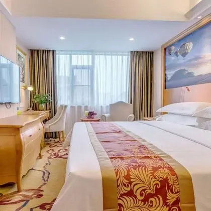 Vienna Hotel - Guilin Jichang Road Rongshan - Oda