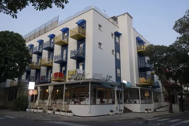 Hotel Vienna - Dış Mekan