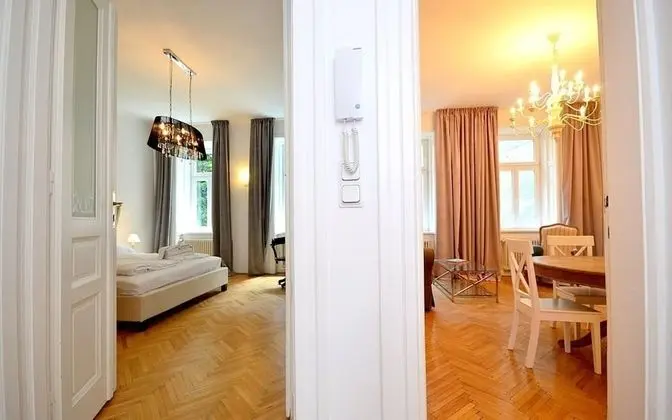 Vienna Residence Great Home for 4 People Near the Famous Schloss Schoenbrunn