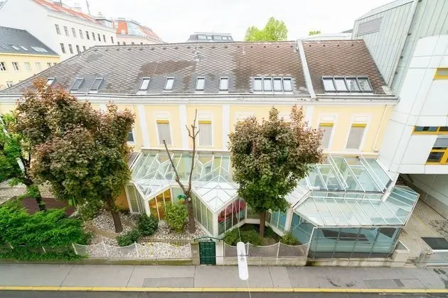 Vienna Residence Spacious Viennese Apartment for up to 5 Happy Guests