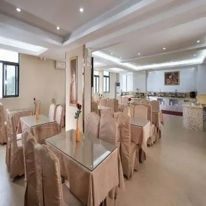 Vienna Hotel (Shenzhen Fuyong Xintian Branch ) - Yeme / İçme
