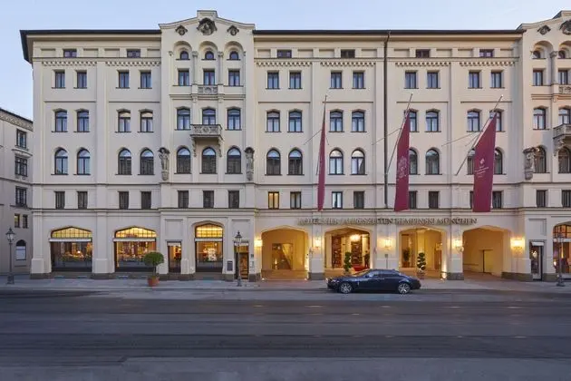 Vier Jahreszeiten Kempinski Munchen - Dış Mekan