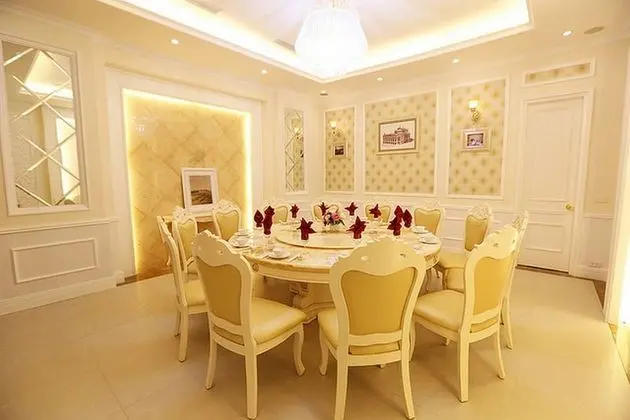 Vietnam Trade Union in Hanoi - Yerinde Yemek