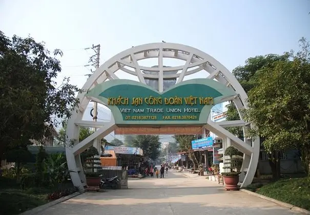Vietnam Trade Union Hotel in Kim Boi