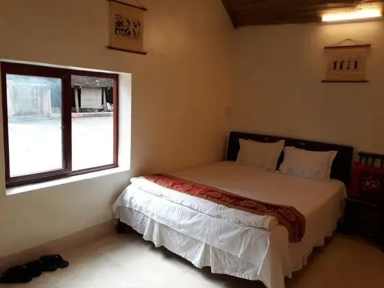 Vietnamese Ancient Village Hotel - Oda