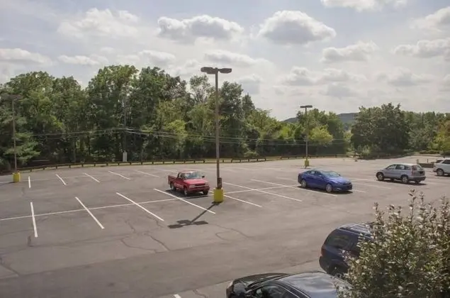 The View Inn & Suites