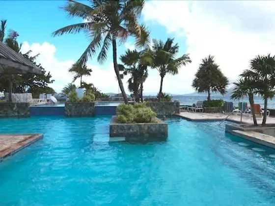 View of Paradise at Sapphire Beach - Havuz