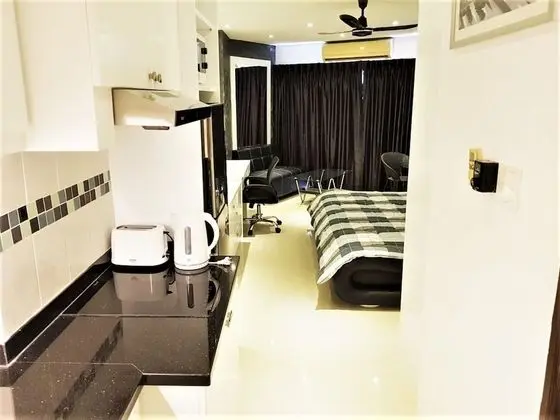 View Talay 1 - 11th Floor Studio Condo With Fantastic Views - İç Mekan