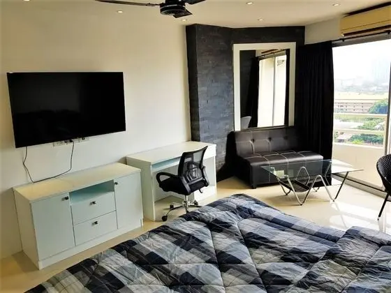 View Talay 1 - 11th Floor Studio Condo With Fantastic Views - Oda