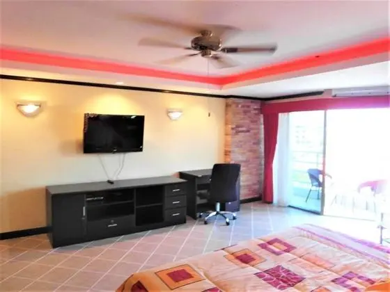 View Talay 2A, 5th Floor Studio Condo - Oda
