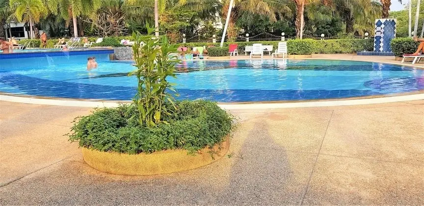 View Talay 2A sea View Apartment Pattaya - Havuz
