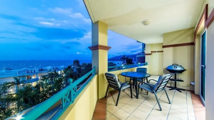 Views From Golden Orchid - Airlie Beach